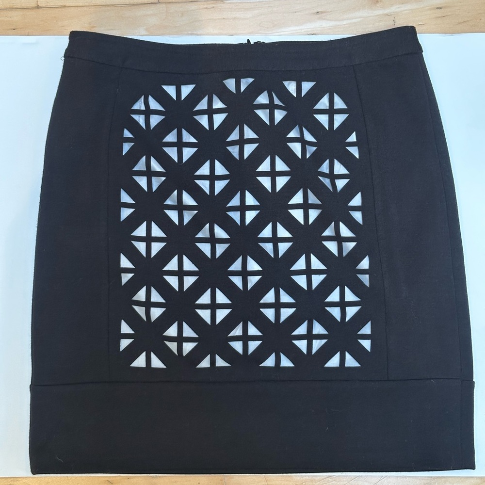 Laundry By Shelli Segal Black and White Geometric Layered Pencil Skirt